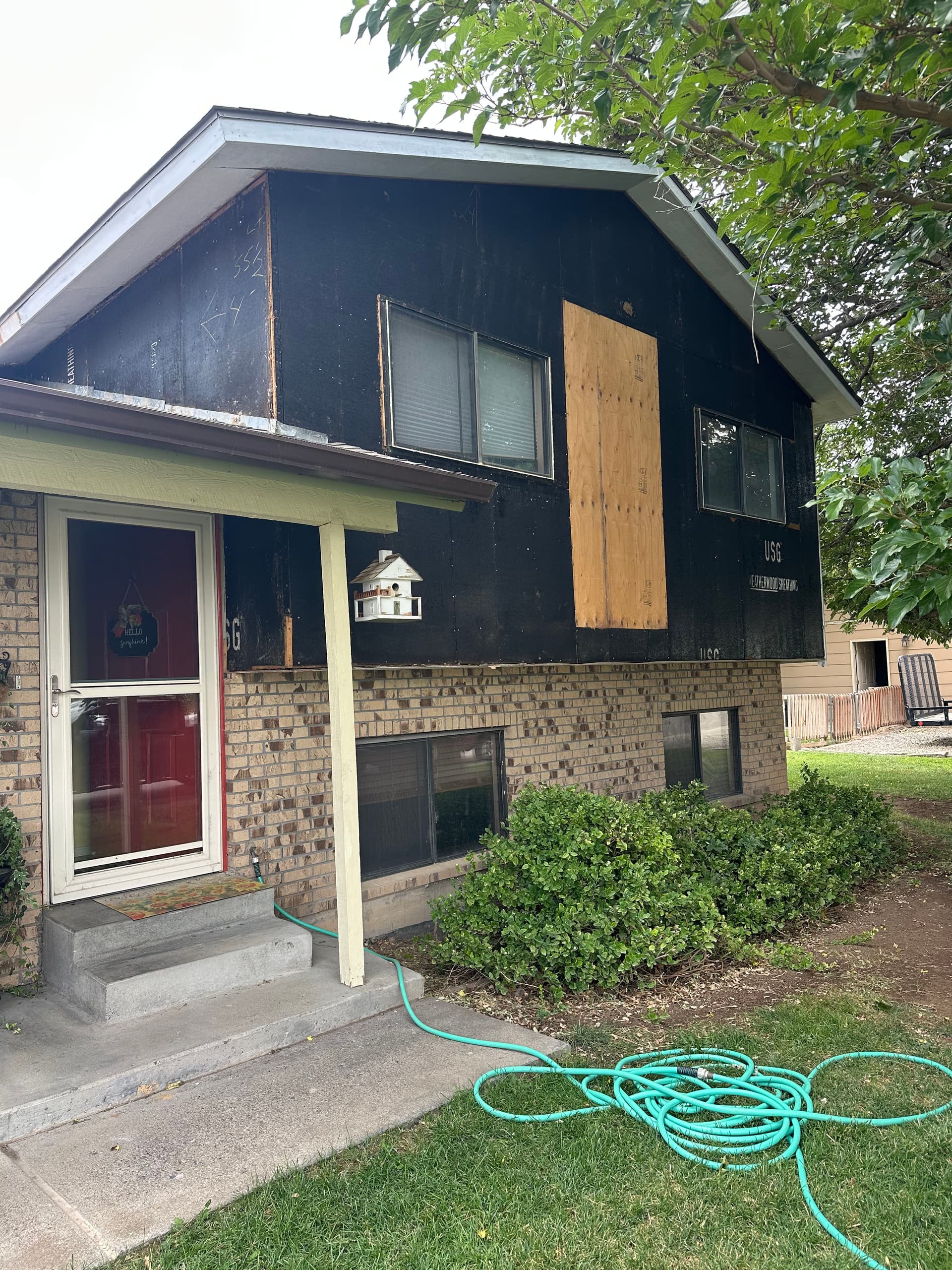 Gallery photos for One Wall Turned Into a Full House James Hardie Siding Upgrade: Image #1